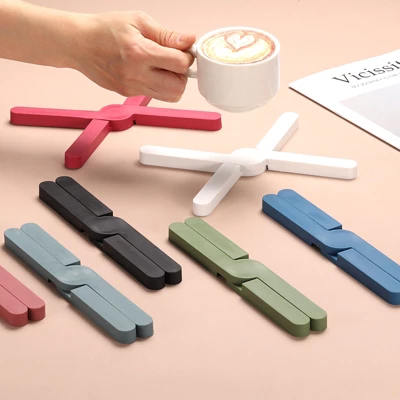 Unique Bargains Foldable Heat Resistant Non-Slip Silicone Trivet Mat For Pots Coasters 5 Unique Bargains Foldable Heat Resistant Non-Slip Silicone Trivet Mat For Pots Coasters - Image 3