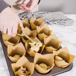 Unique Bargains Greaseproof Paper Cupcake Muffins Liners Tulip Baking Cups 200 Pcs -Kitchen Tools Shop GUEST cd805271 6a87 405e 946b 527a705ac11f 1